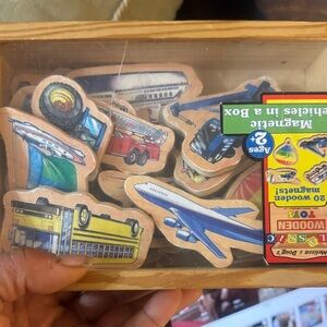 Melissa & Doug Wooden Magnetic Vehicle Set - Multicolor